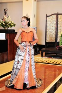 KEBAYA-2B48.JPG