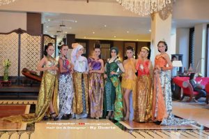 KEBAYA-2B75.JPG